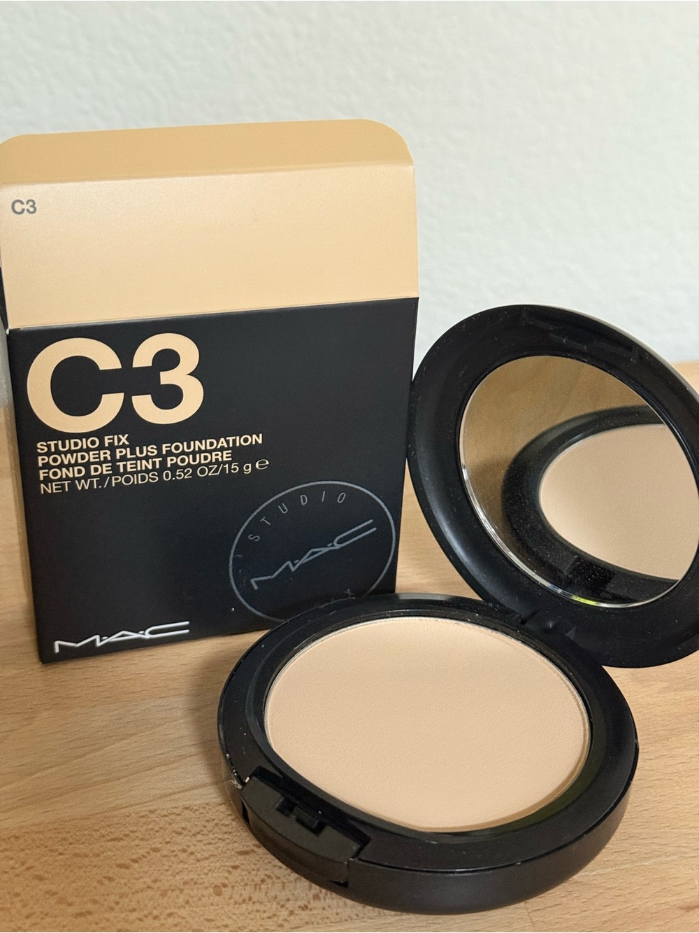 MAC Cosmetics Studio Fix Powder Plus Foundation - C3